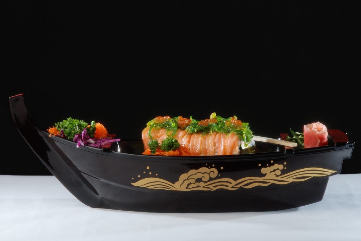 sushi boat lunch dinner seafood 1434862